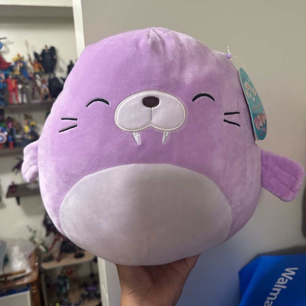 12" Winnie purple walrus NWT squishmallow